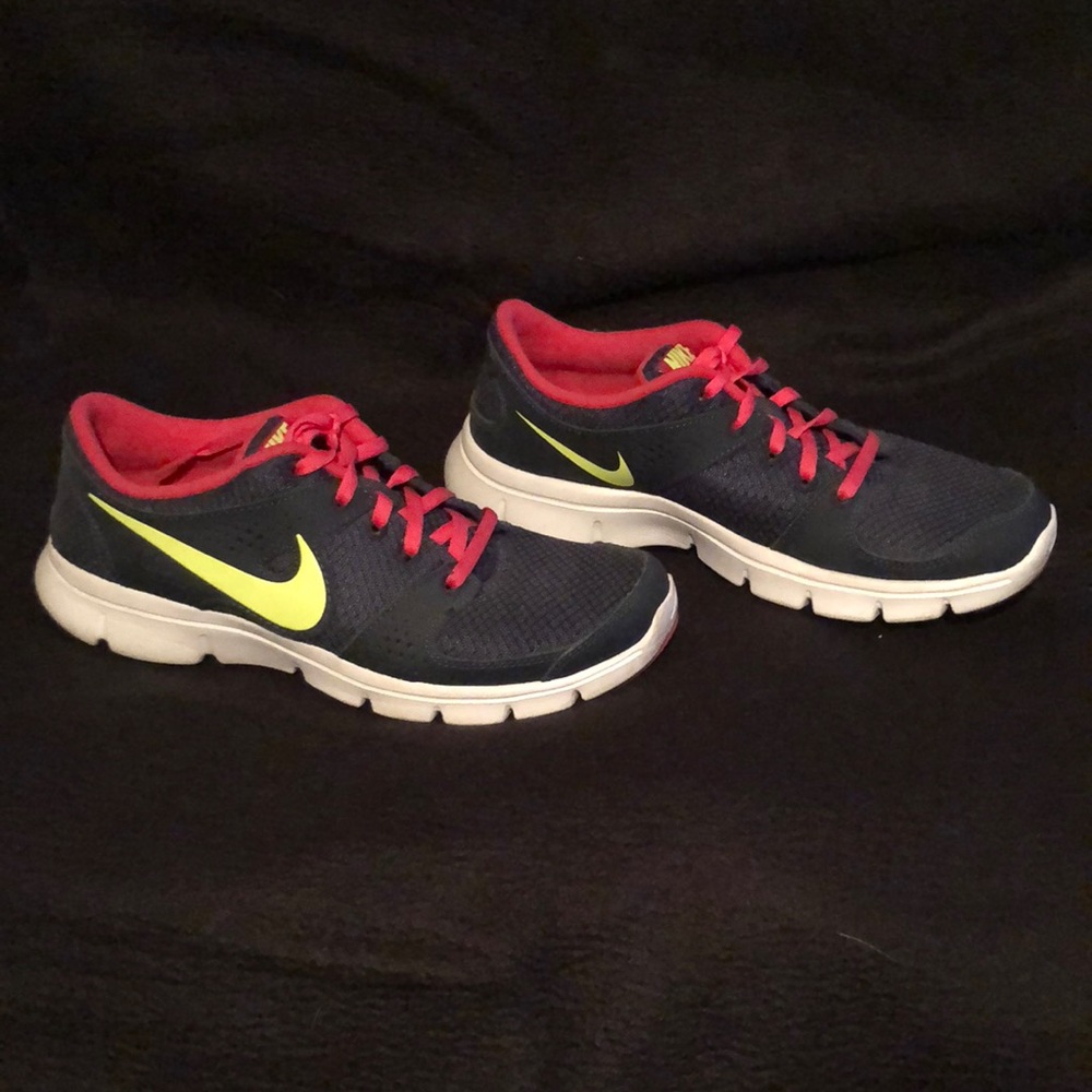 Women’s Nike Flex Experience RN